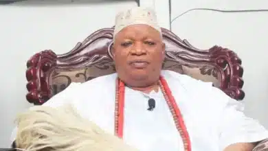 Final moments of late Lagos monarch, Oba Agbabiaka 4 Oba Kabiru Agbabiaka jpg