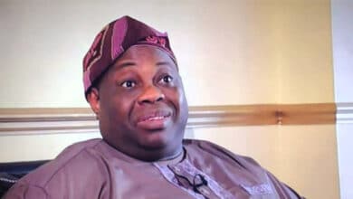 “Ní ibi tí orí máa dé, èsè ló máa gbé dé bè" - by 'dayo Adedayo 2 Dele Momodu