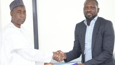 Flutterwave partners EFCC to launch cybercrime research centre in Nigeria 7 A representative of the EFCC and Flutterwave CEO Olugbenga Agboola