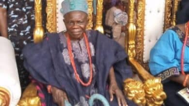 Aáwé’s day of glory and development challenges, by Prof. Tunji Olaopa 8 Alaawe Aawe