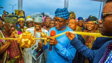 Makinde inaugurates new Olubadan palace 7 GSJ0OBmWsAAeGH