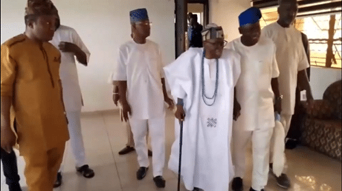 Oba Olakulehin steps out