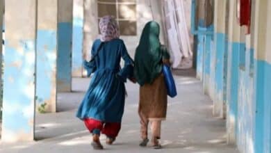 Talks with the Taliban - no women allowed 2 Taliban girls
