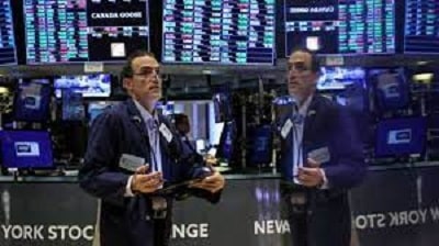 US stocks drop on investors fear over slower economy growth 1 stocks