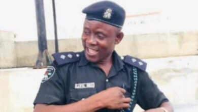 Driver crushes police officer to death at checkpoint in Ekiti 13 eki 1726088240
