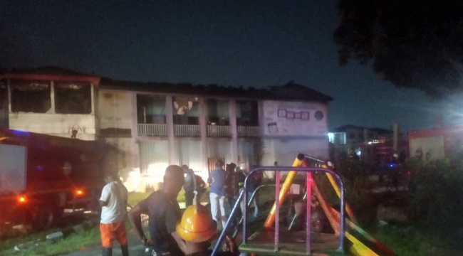 BREAKING: Fire razes section of Radio Nigeria Lagos Office 3 Fire 2