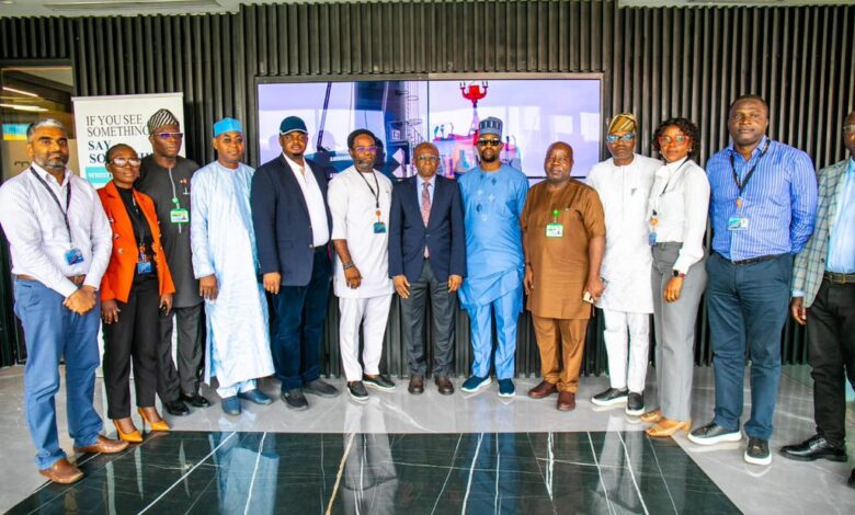 Dantsoho harps on increased Ports investment, assures terminal operators of support 7 GdaQvD XkAAYcR1