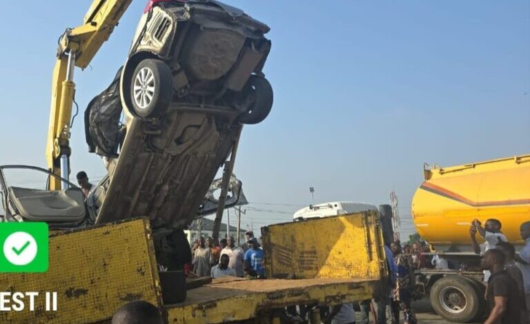 40ft loaded container falls on car as LASTMA rescues 1 victim at Mile 2 1 IMG 20241125 WA0013 768x709 1