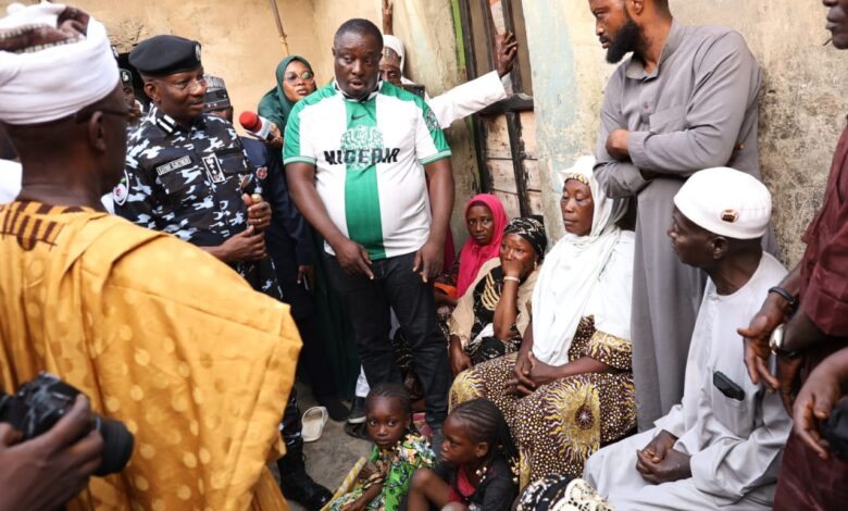 IGP Egbetokun visits family of man tortured to death in Ilorin 1 IMG 20241222 WA0045