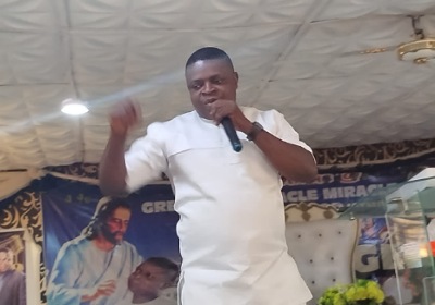 Prophet Adeyemi predicts transformative 2025 for Nigeria 3