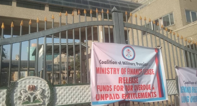 Military retirees shut Finance Ministry in Abuja 3 Military retirees