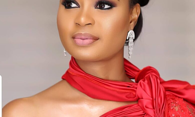 Omowunmi Akinnifesi