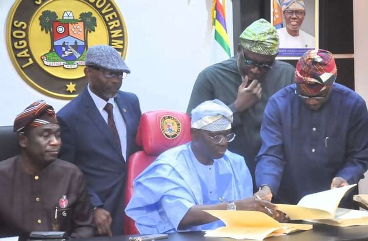 BREAKING: Sanwo-Olu signs Lagos 2025 budget 1 IMG 20250109 WA0015