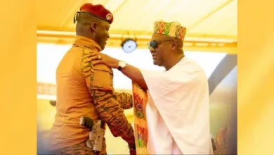 Gun-wearing leader sparks concern at Ghana inauguration 10 d4f3cc80 ce8e 11ef 94cb 5f844ceb9e30.jpg