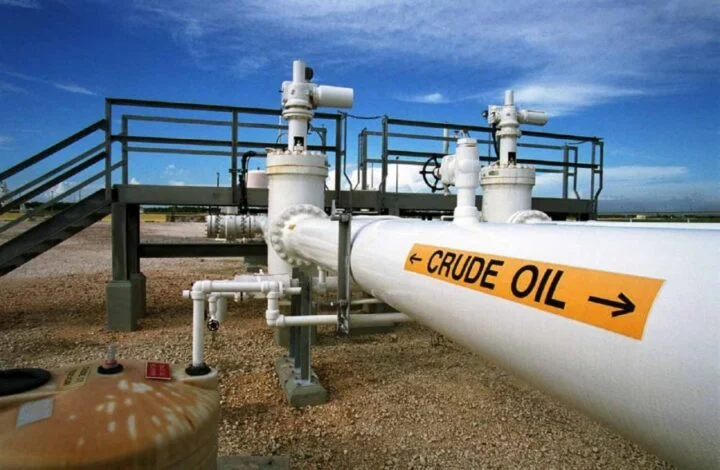 Komolafe: Nigeria’s crude oil production potential now 2.24m barrels per day 1 crude oil e1697651831307