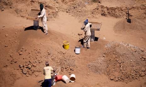 Ondo Monarch decries activities of illegal miners in Community 1 images 213
