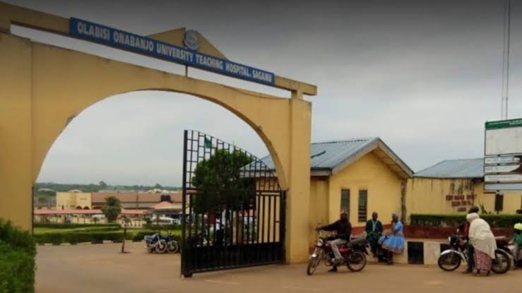1994 set of OACHS donates neonatal ward, renovates college auditorium in OOUTH 1 images 221