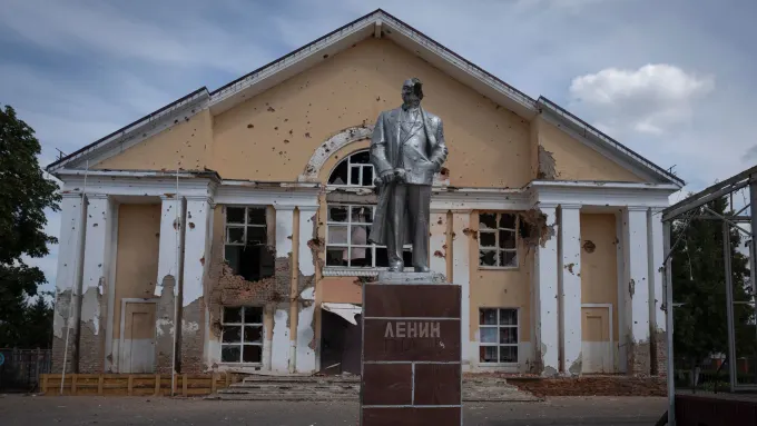 Ukraine loses key territory in Kursk as Russia advances 1 ap24229665373682