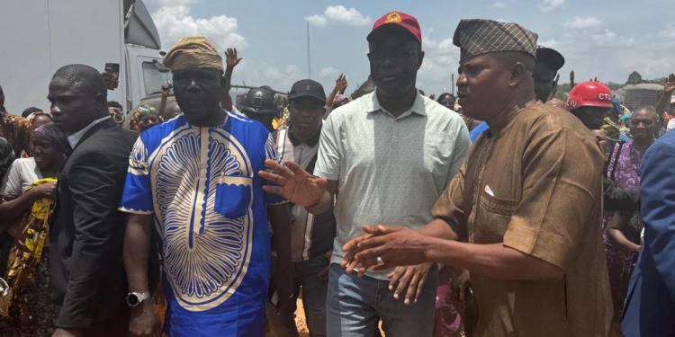 Inferno: Gov Makinde visits Aleshinloye Market, pledges reconstruction 1 IMG 20250401 WA0084