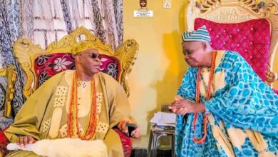Soun visits Iresapa monarch, urges unity among Ogbomoso royals 5 IMG 20250425 WA0054
