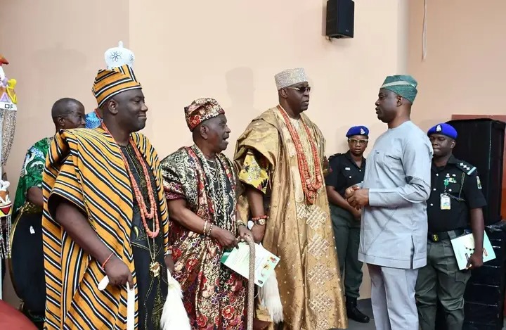 PHOTO NEWS: Oba Ghandi meets Oluremi Tinubu in Ibadan 5 img 1 1745949958217