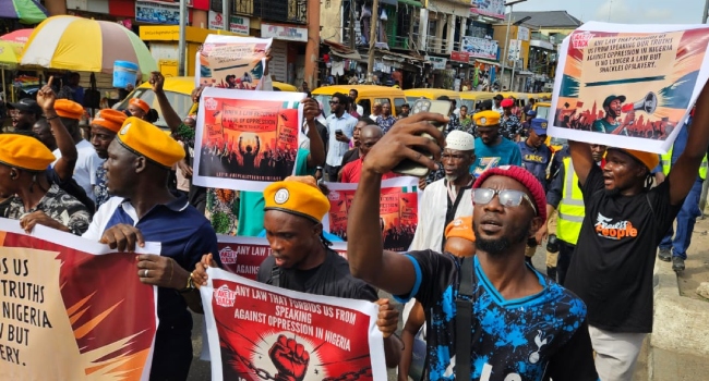 Despite police warning, youths embark on protest in Lagos, Abuja, Rivers, others 1 protesters in Lagos