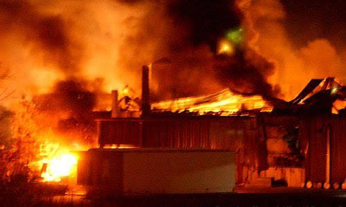Wee-hour blaze destroys four-bedroom flat in Ibadan 1 IMG 20250505 WA0005