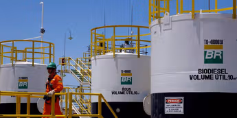 Foreign oil giants eye return to Nigeria’s oil market, target deepwater prospects 1