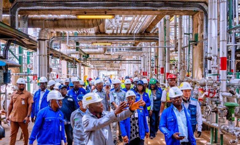 PHOTO NEWS: NNPCL delegations tour Warri Refinery 7 nnpc 3