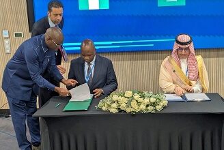 Nigeria, Saudi Arabia Customs sign joint efforts agreement in investigations, others 21 4 2