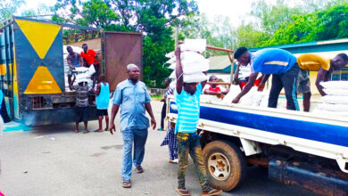 Aliko Dangote Foundation donates 10,000 bags of rice to Enugu state 5 Enugu distribution1