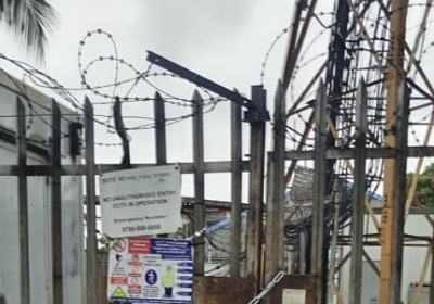 Police launch probe after telecom mast collapses on Ogun home 3