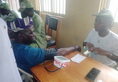 Residents commend NYSC for free medical outreach in Kajola 1