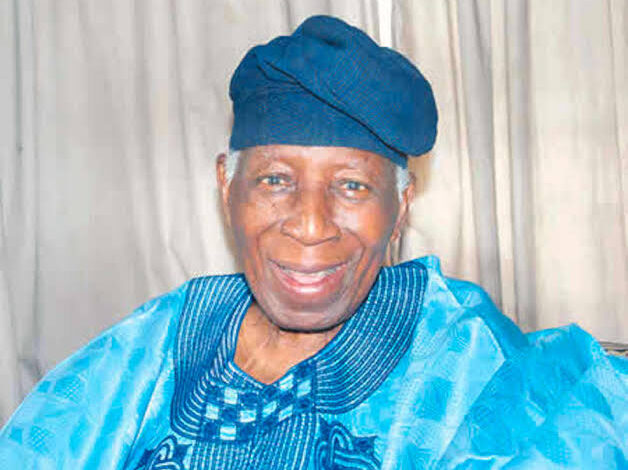 Nigerians pay tribute as burial rites begin for ex- Oyo Governor Olunloyo 1 images 2025 06 18T191833.507