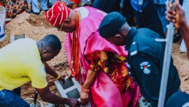 Soun lays primary health centre foundation in honour of late ex-Governor Alao-Akala 6 img 2 1748980165752