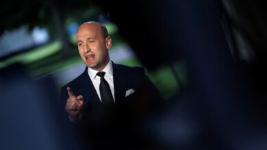 The White House aide driving Trump's harsh immigration policy 17 YLHKTQCINBI7XDNPAZZAABBO5U 1