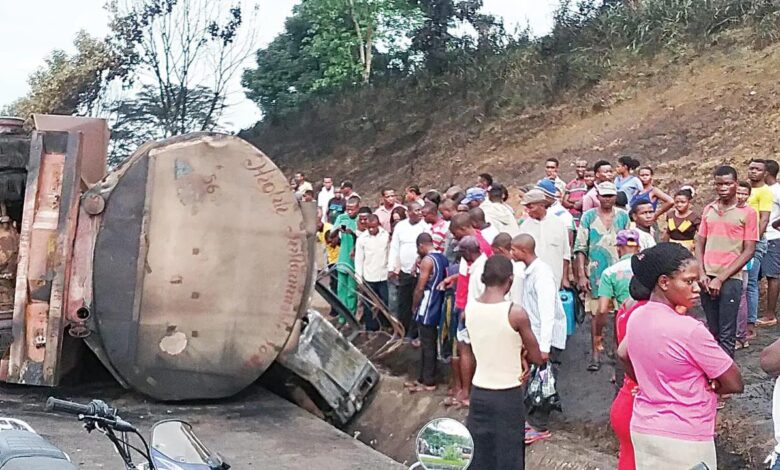 One injured as diesel tanker overturns in Ibadan 1 IMG 20250807 WA0008