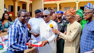 Oyo govt distributes 18,000 tablets to teachers 16 IMG 20250812 WA0052
