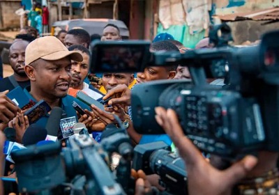 Ibadan North by-election: PDP candidate Folajimi votes at Ward 4, Unit 12 3