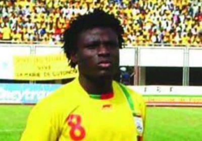 Nigerian-born Beninese striker Razak Omotoyossi reportedly dies 1