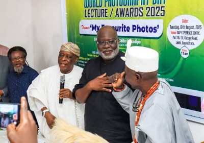 The power and influence of photography as an art form, by Dayo Adedayo 1