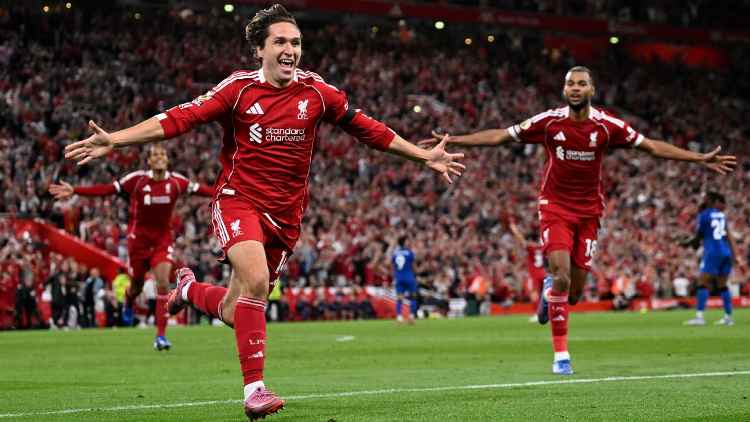 Late goals earn Liverpool victory over Bournemouth on EPL opening day 1 i