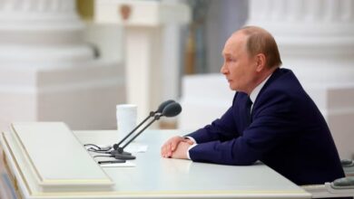 Putin praises Trump’s peace efforts and floats potential nuclear deal at Alaska summit 4 putin briefing