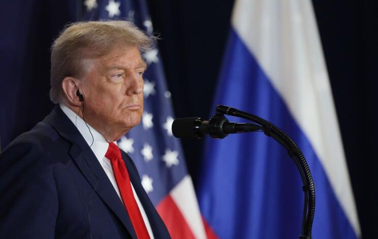 Trump’s ignorance about Nigeria: The dangers of a manufactured “Christian genocide”, by Phillip van Niekerk 1 us president donald trump listens 109659003