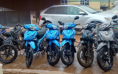 Ondo police burst motorcycle-snatching gang, recover seven bikes 1