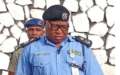 Arms, cash recovered as Kwara police arrest 44, rescue kidnap victims 3