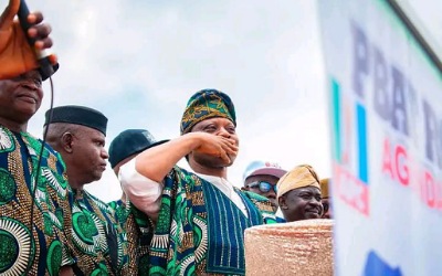 Oyo lawmaker empowers constituents, mobilises for Tinubu’s 2027 re-election 3