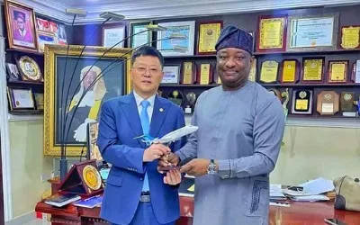 Keyamo meets Chinese envoy, COMAC officials on strengthening ties 1