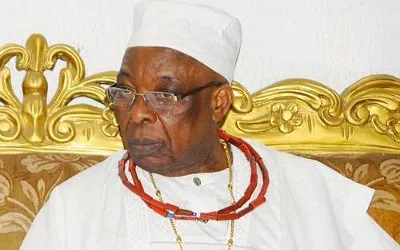 Owa of Ijesaland suspends high chief over alleged theft of transformers 1