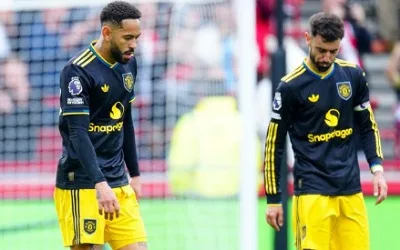 Fernandes penalty miss costs United as Brentford seal 3-1 win 1